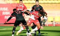 开云APP-西汉姆联逼平南安普顿，遭遇不胜压力的简单介绍