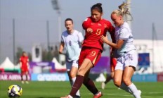 开云体育登录-包含女足队员强势表现，击败对手的词条