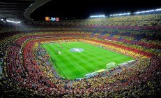 开云在线赛事平台-佩雷兹关键制胜，法拉利力克梅赛德斯，一场策略与勇气的双重奏