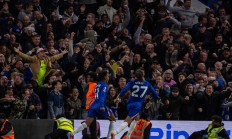 开云体育-关于惊心动魄：欧洲足球赛中的紧张比拼！的信息