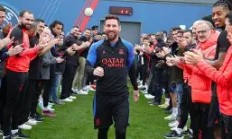 开云体育官方网站-巴黎可卡尔回复之势，主教练前途未卜苦战良图