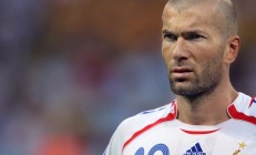 开云体育入口-中场铁闸法比尼奥，稳定输出的战术基石，解析荷兰足球如何打穿拉齐奥式防守