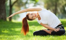 开云体育下载-东决关键战之夜，福克斯存在感拉满，当沉默领袖成为战场主宰