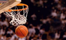 开云体育平台APP-赛道新纪元，阿斯顿马丁横扫法拉利，维斯塔潘刷新纪录