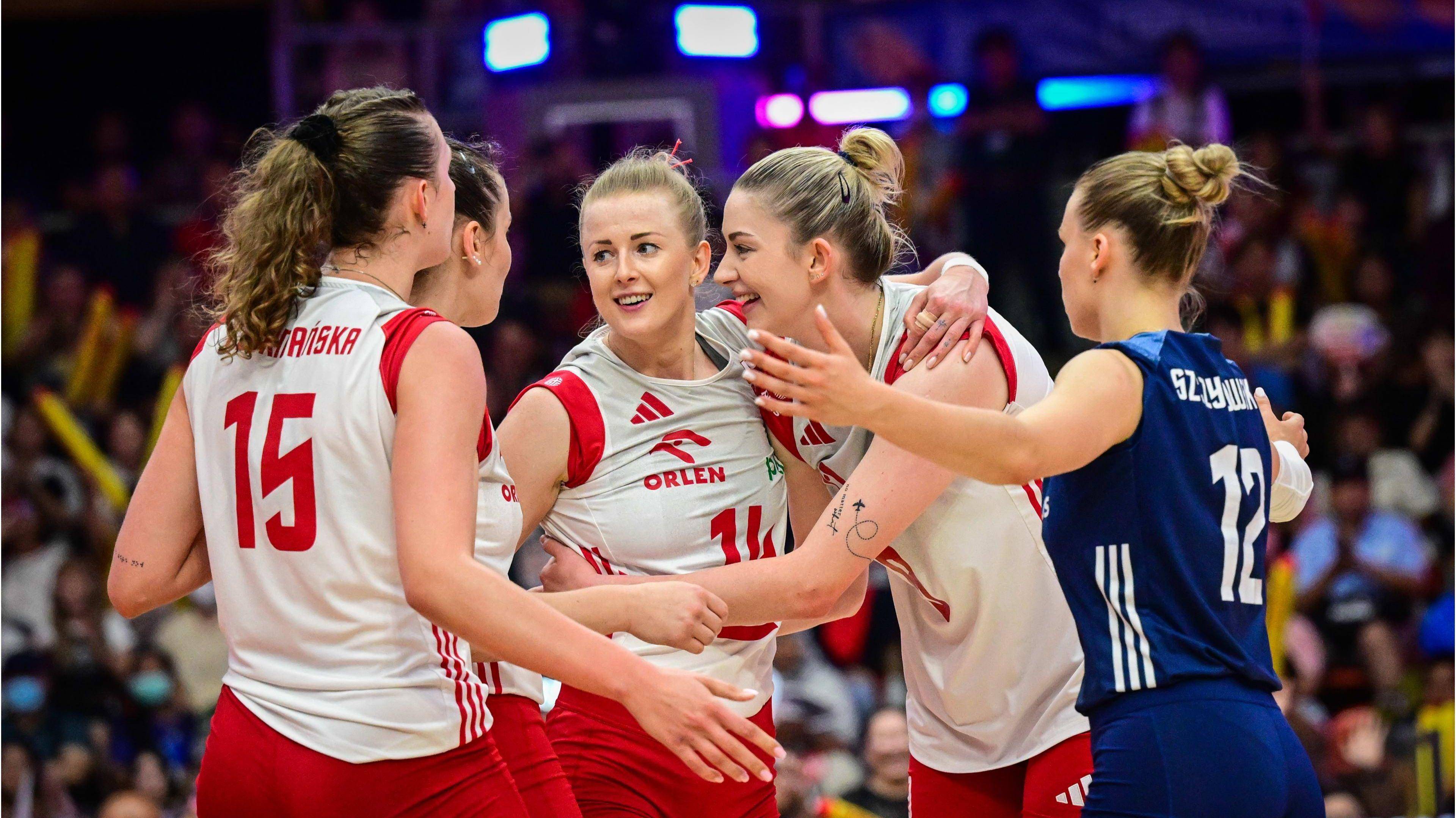 波兰女子排球队实力雄厚夺冠的简单介绍