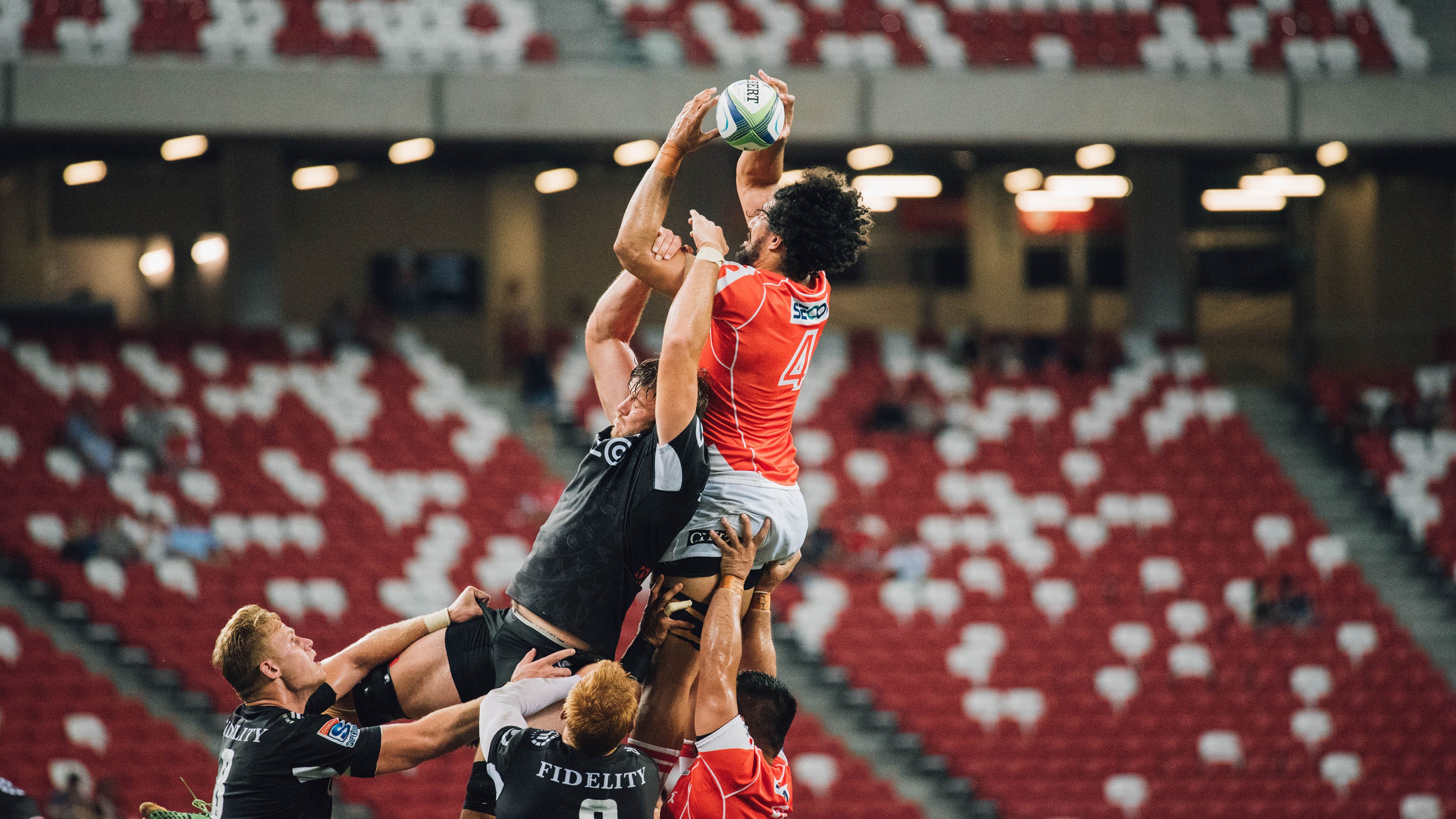 约基奇接管世界排名争夺战之夜，新疆队爆冷老鹰成东方序曲